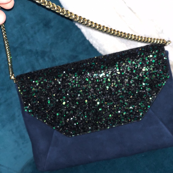 Ann Taylor Handbags - Ann Taylor Bella Glitter Clutch